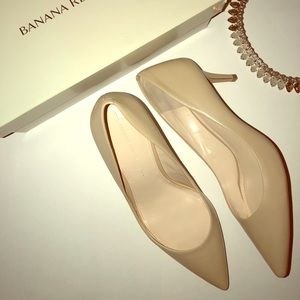 Nude Banana Republic Kingsley Heel